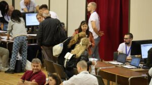 Йотова печели във Варна с близо 1900 гласа преднина пред Гюров